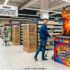 Exhibidores de Cartón para Lanzamiento de Productos: Estrategias que Funcionan en 2026